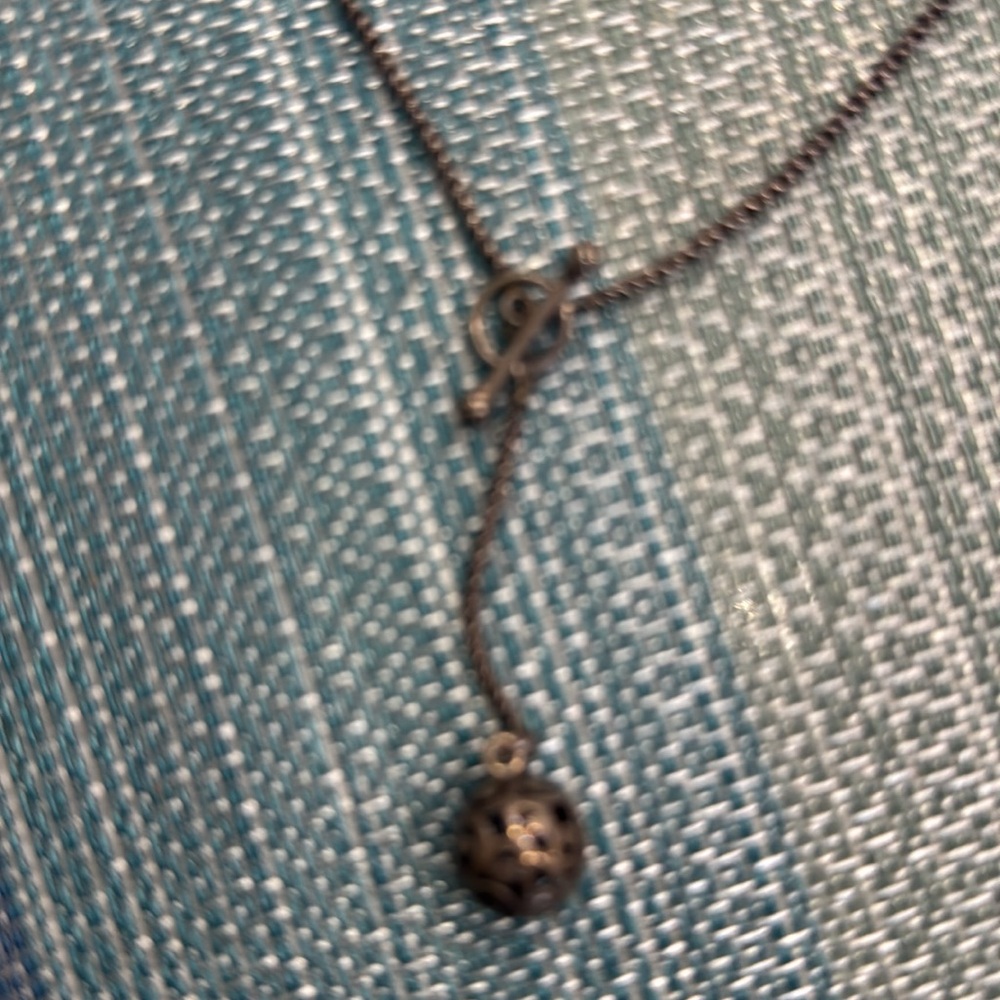 Silver Ball Toggle Necklace - Picture 2 of 3